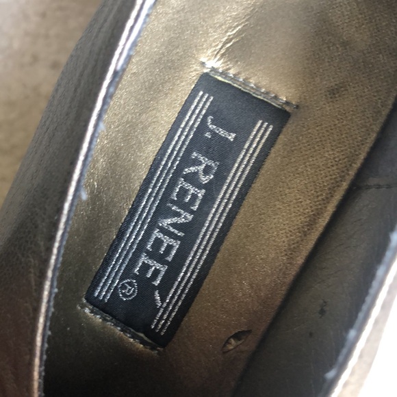 J. Renee’ Cobble heel shoe Color: Pewter. Size 8 1/2 M - Picture 5 of 9